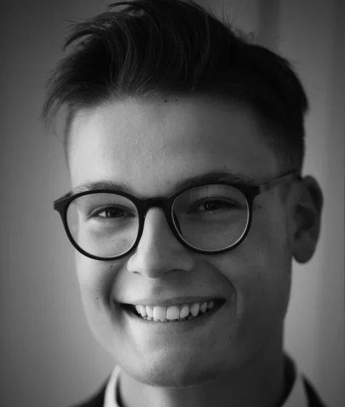 Maxence Dion Portrait de Maxence Dion, Ingénieur Patrimonial